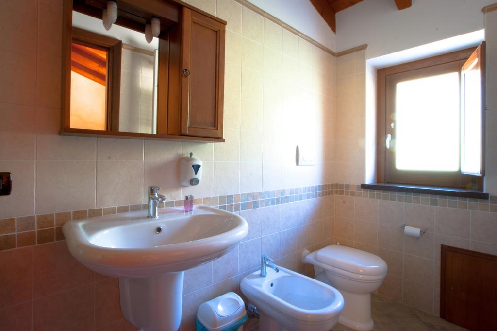 Agriturismo U' Casinu dà Scala Campora San Giovanni Extérieur photo